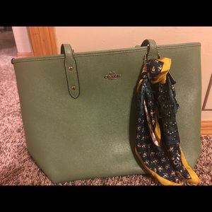 Coach Tote